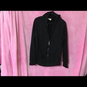 Very comfortable, soft, light weight for cool time